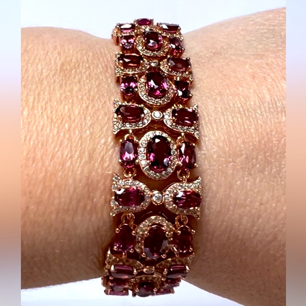 BG1  15CT Natural 50 Stones of Bohemian Garnet Tulip Bracelet 18K Rose Gold S925
